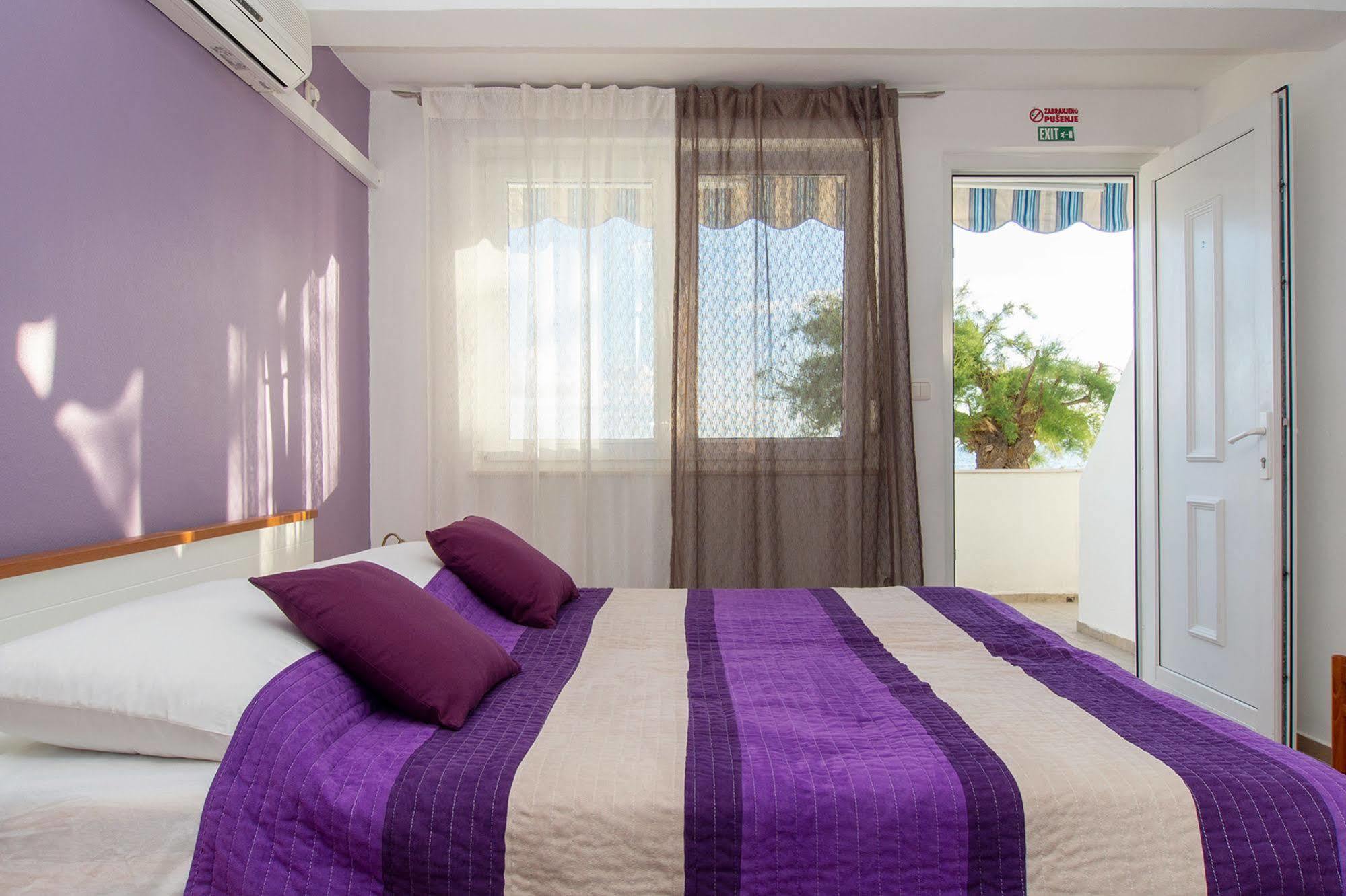Apartments Zanic On The Beach Podstrana Buitenkant foto